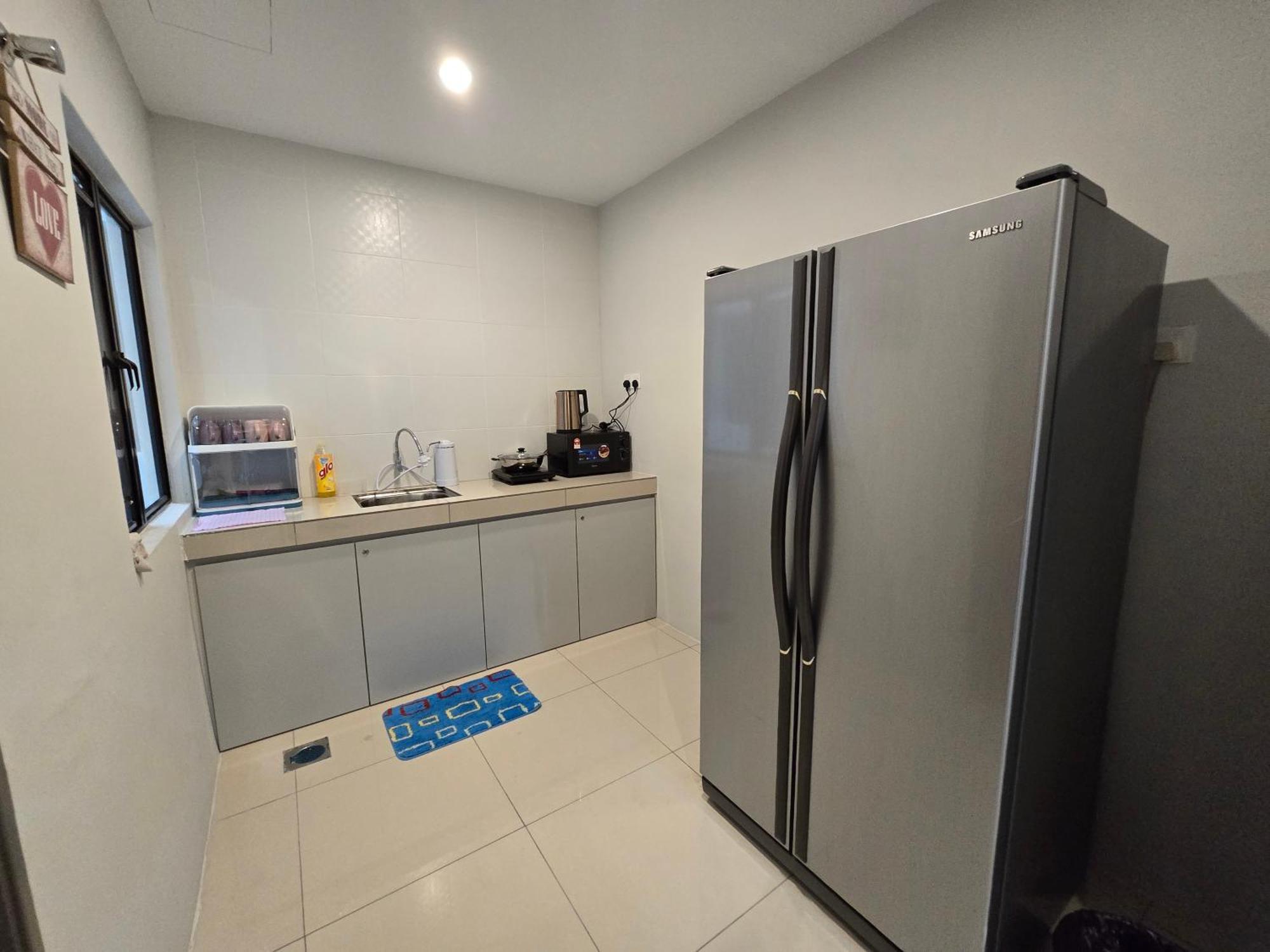 Apartment Manhattan Condomium Water Park Land @ Ipoh