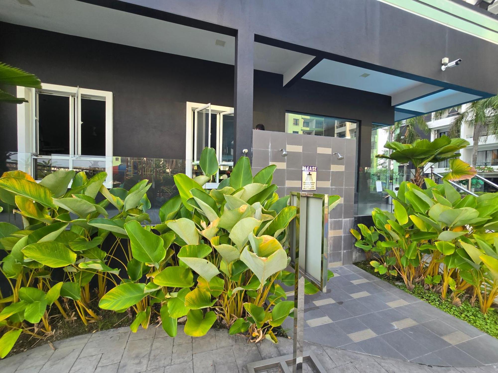 Apartment Manhattan Condomium Water Park Land @ Ipoh